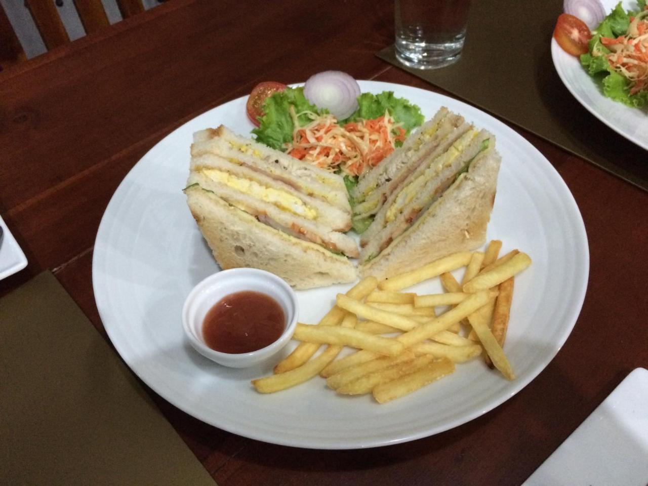 Club Lespri Hotel Palle Deltota ภายนอก รูปภาพ