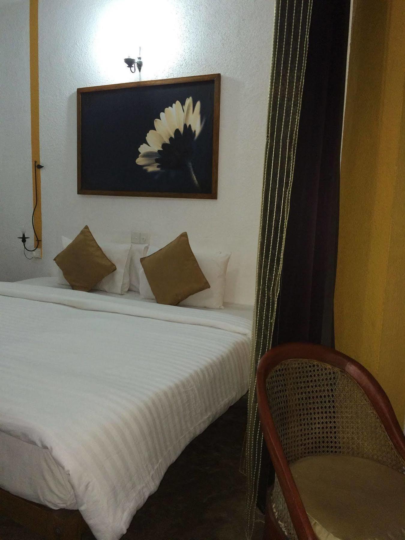Club Lespri Hotel Palle Deltota ภายนอก รูปภาพ