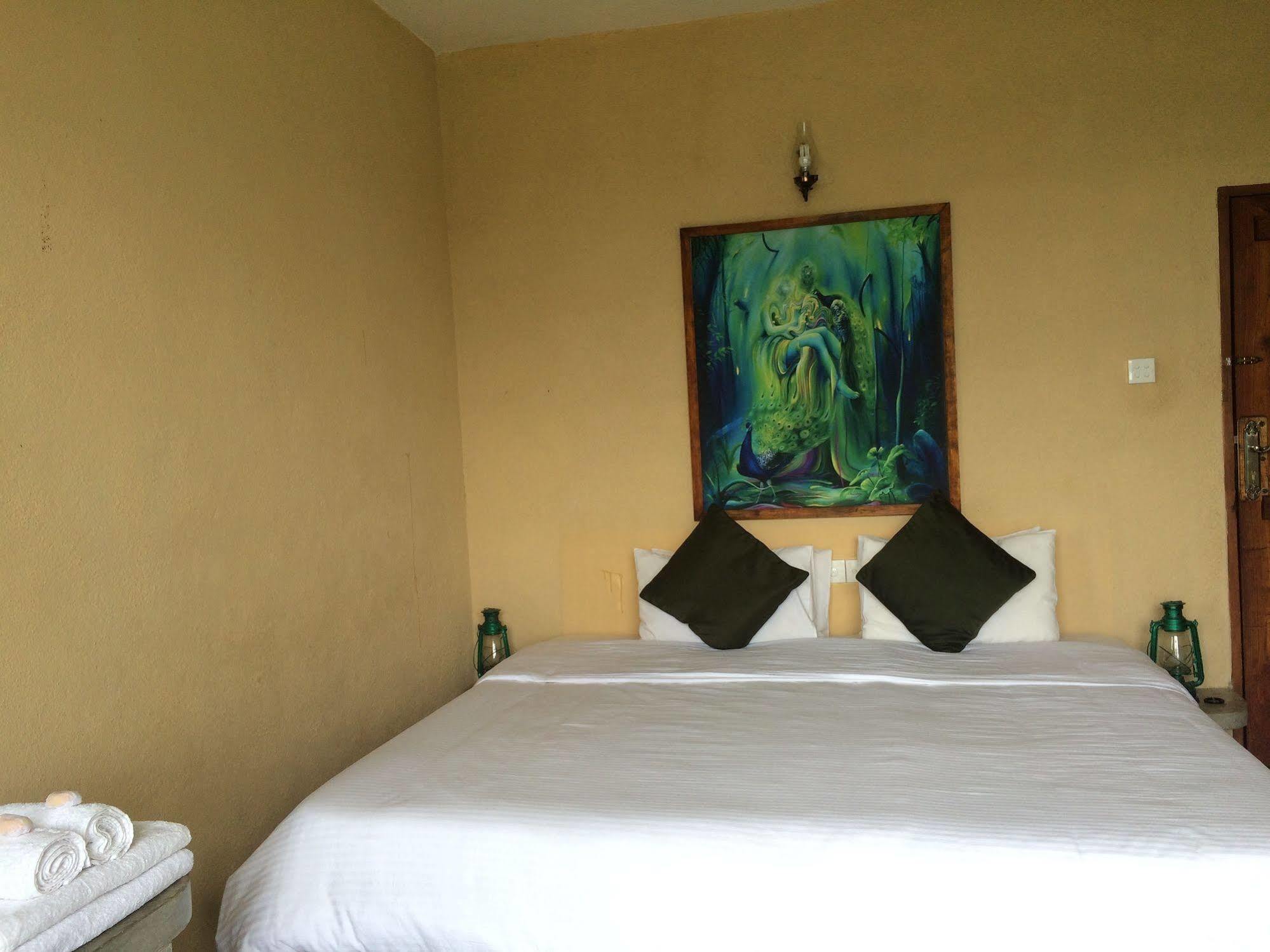 Club Lespri Hotel Palle Deltota ภายนอก รูปภาพ
